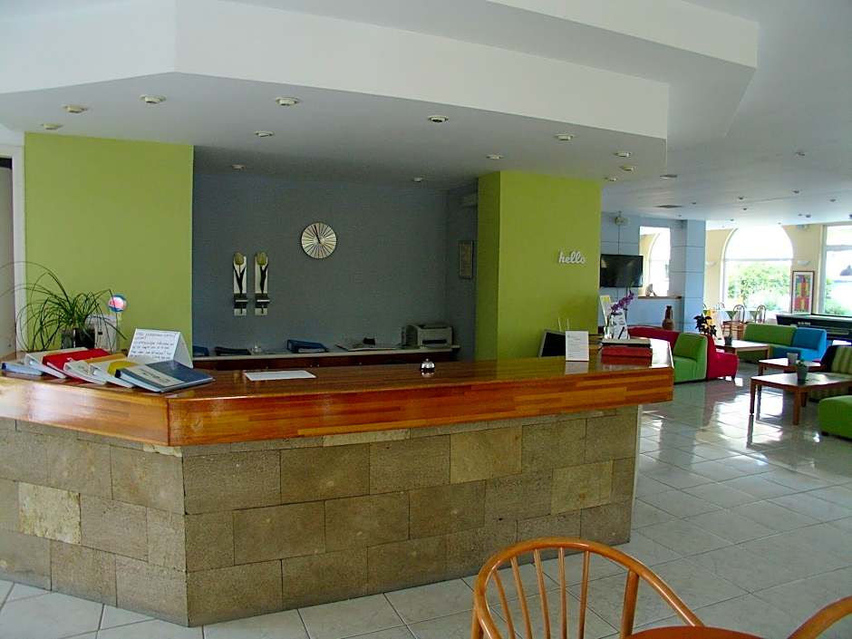 Summerland Hotel