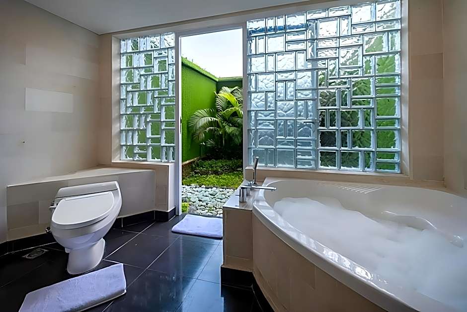 Prime Plaza Hotel Sanur - Bali