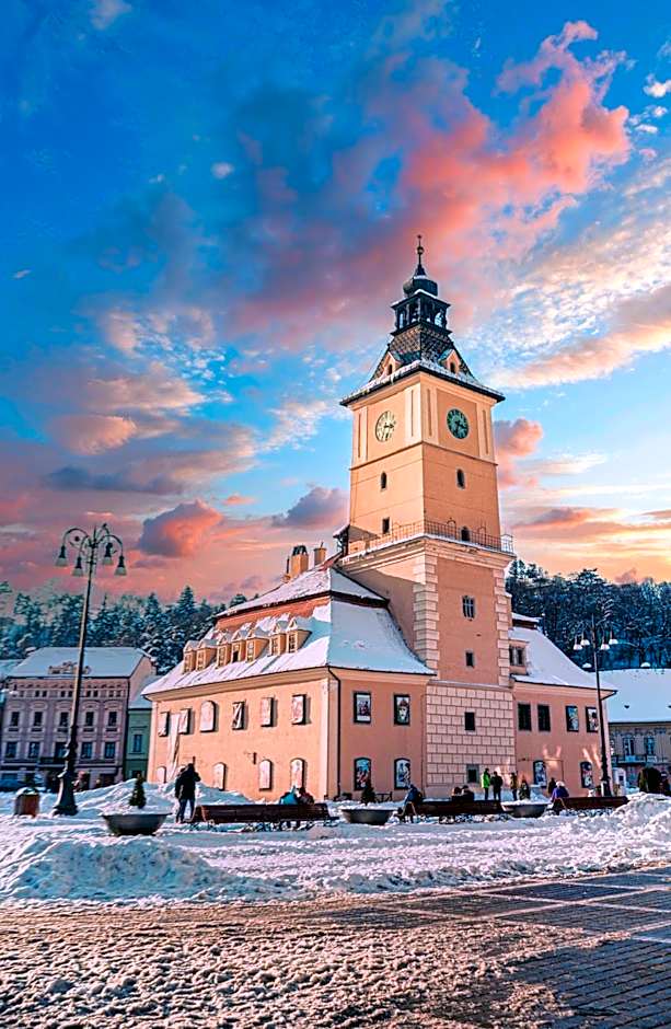 White Mood Apartment Brasov