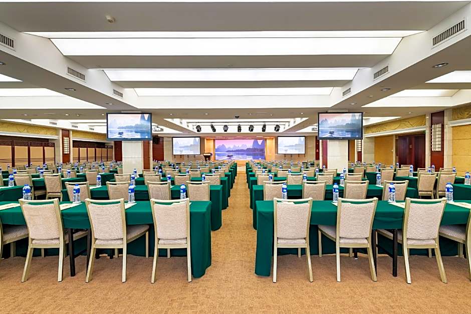Yanling Hotel