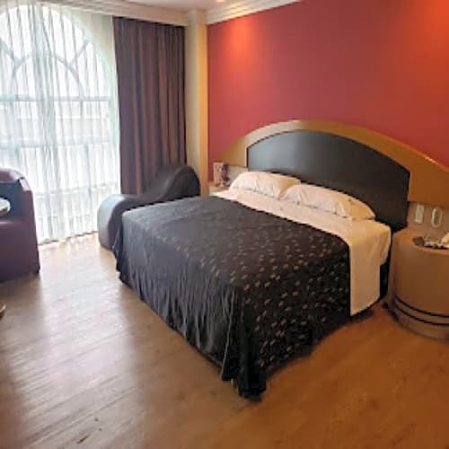 HM Hotel Belices