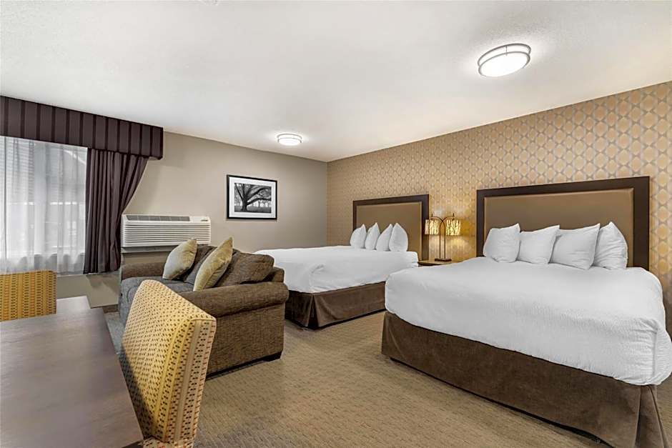 Best Western Plus Country Meadows Inn