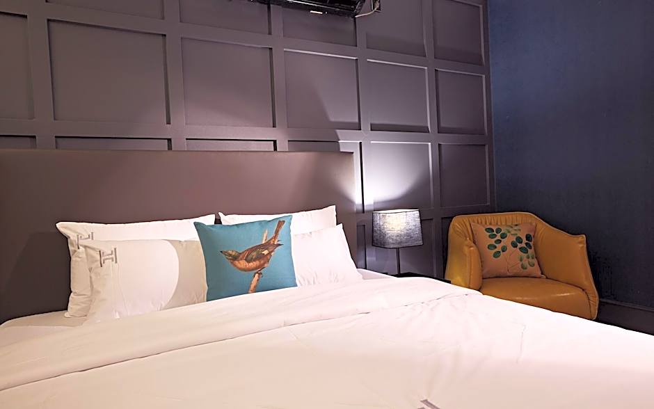 Healasis Hotel