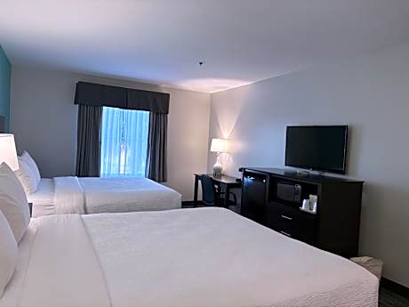 2 Queen Beds Nonsmoking Accessible