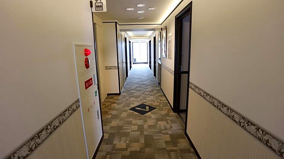Toyoko Inn Fukuyama-eki Shinkansen Minami-guchi