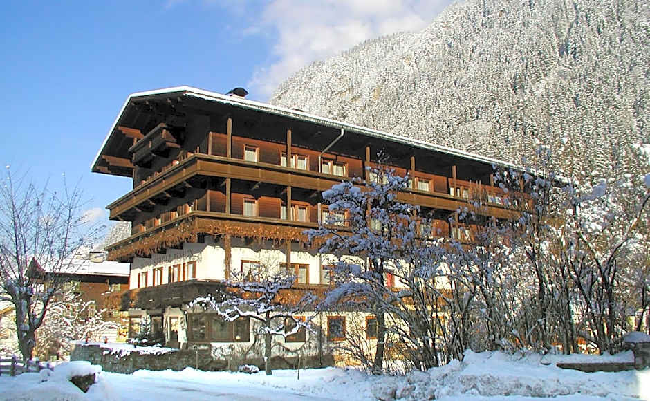 Hotel-Pension Strolz