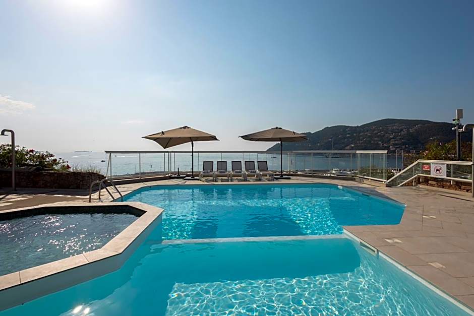 Riviera Beach Hotel