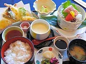 Nishiwaki Royal Hotel