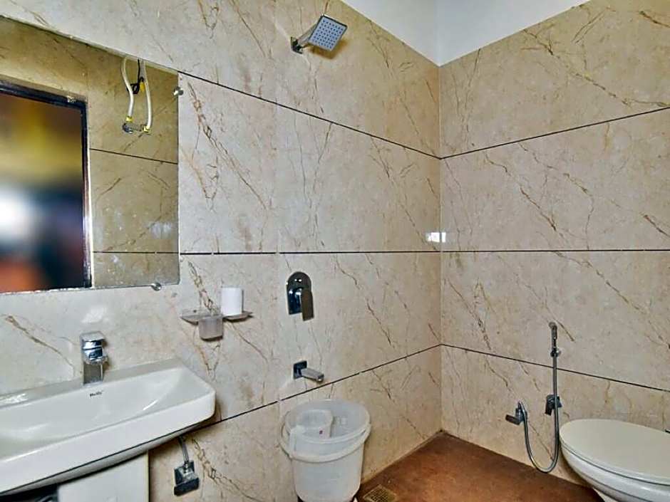 Hotel Sallow Premium