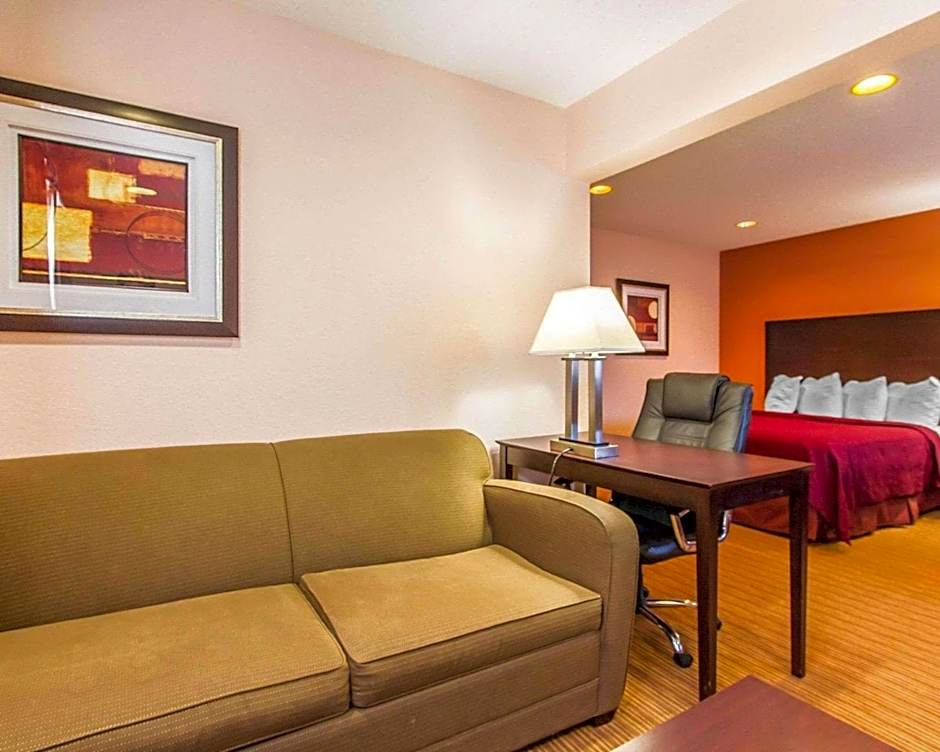 Quality Inn & Suites Ottumwa North