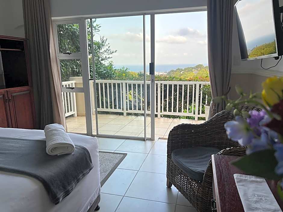 Seaview Manor Exquisite Bed & Breakfast