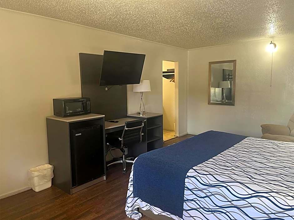 Motel 6 New Boston, TX