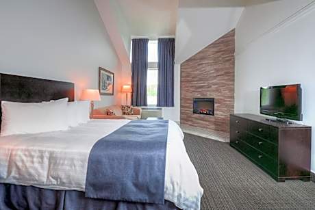 Two Queen Beds Mezzanine with Sofa Bed