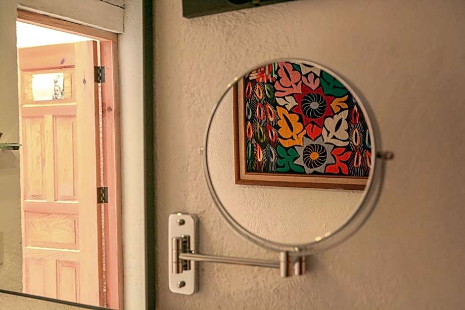 Petit Mesón (Pet Friendly Hotel)