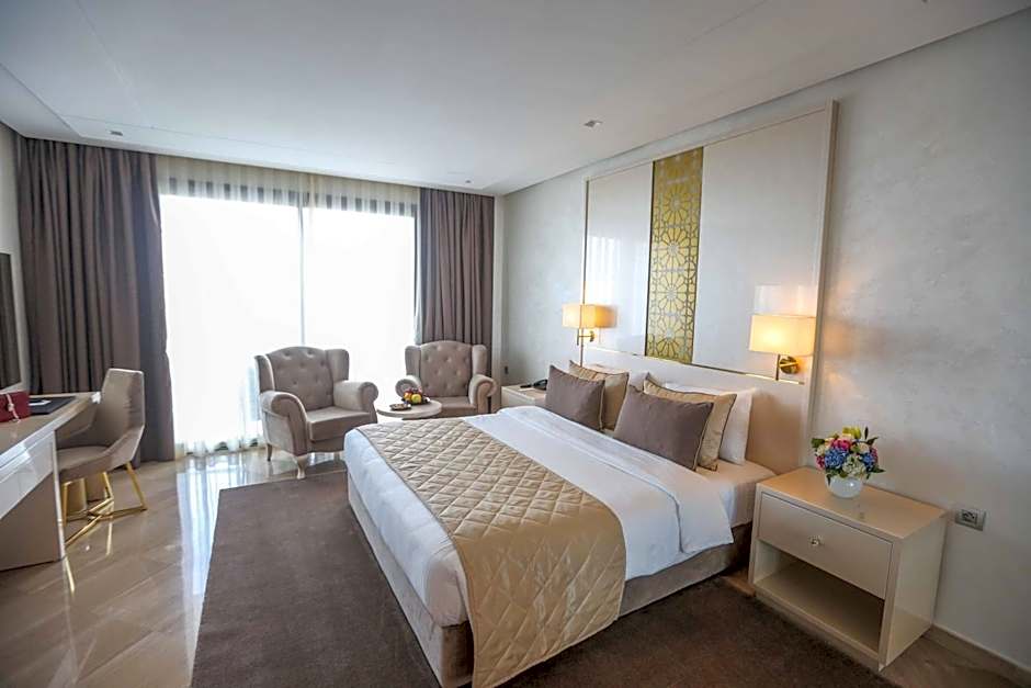 Suite Hotel Casa Diamond