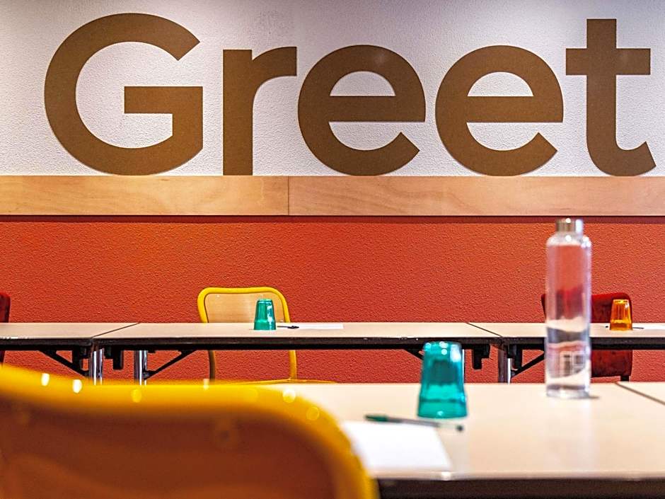 greet Hotel Massieux Lyon Nord