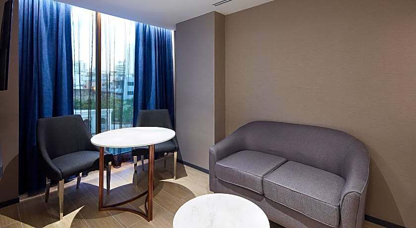 Grace At Five by Grace Hotel Bangkok