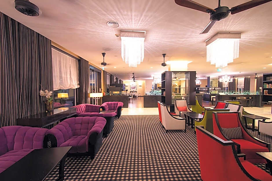 SANA Silver Coast Hotel