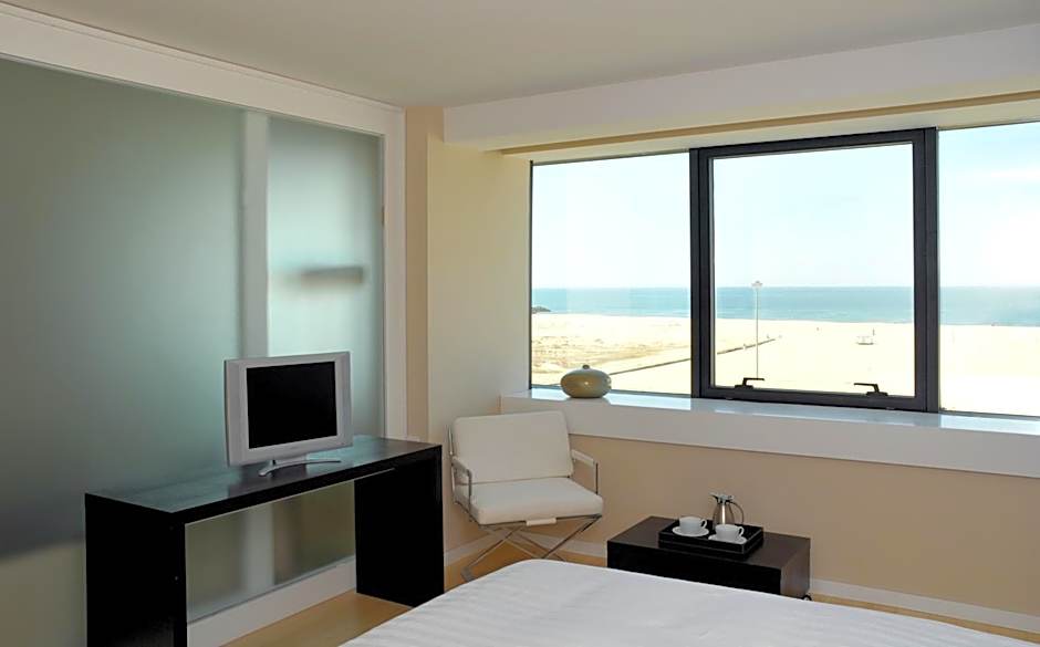 Sweet Atlantic Hotel & Spa