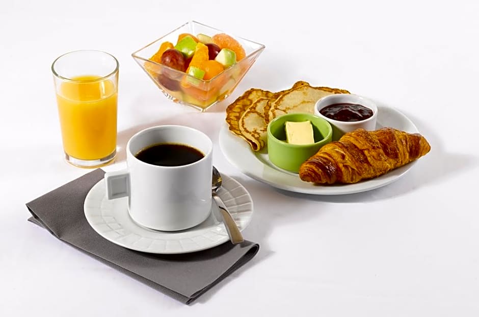 greet hotel restaurant Angouleme Ouest