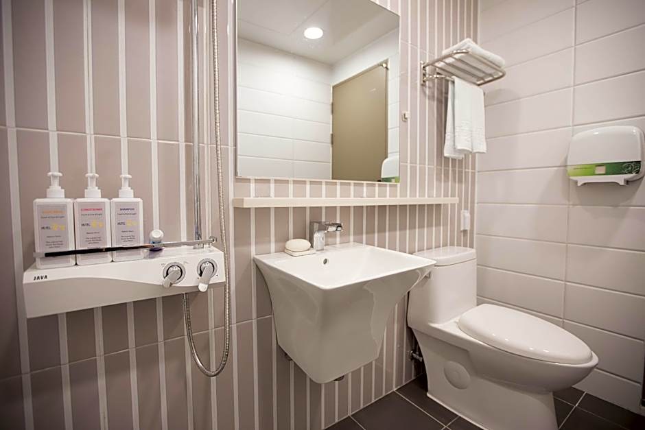 Ggulzam Hotel