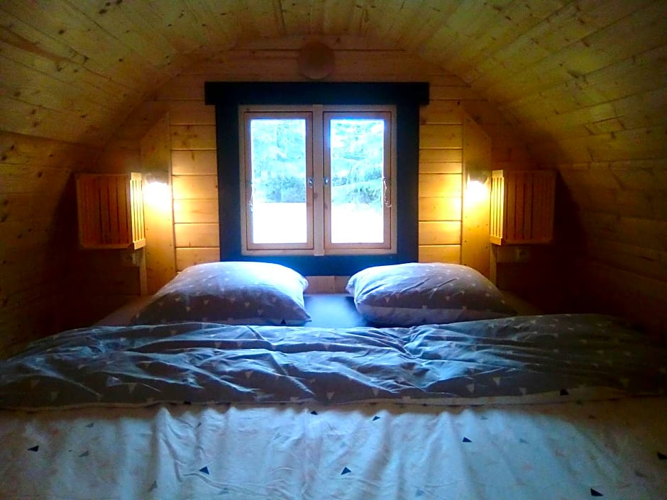 LES TONNEAUX DE L'EURE LOGEMENT INSOLITE