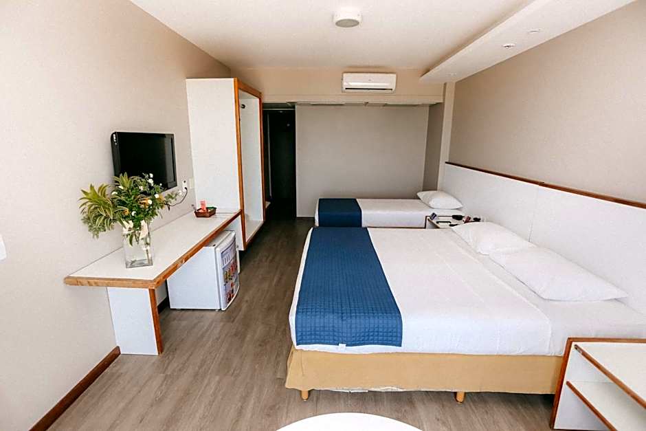 Pajuçara Praia Hotel