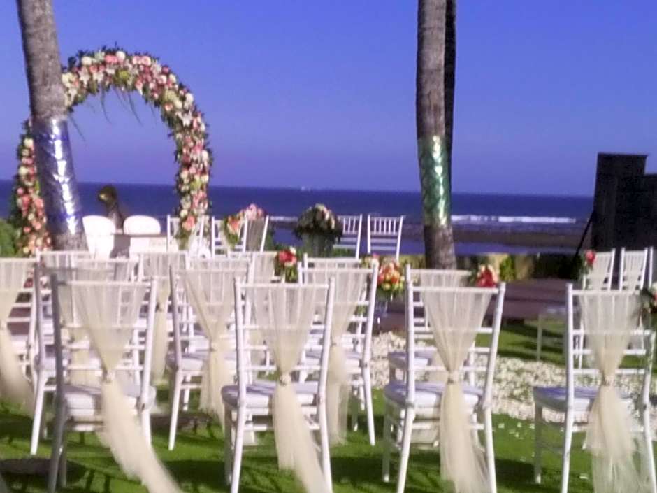 Villa Samudra Luxury Beachfront