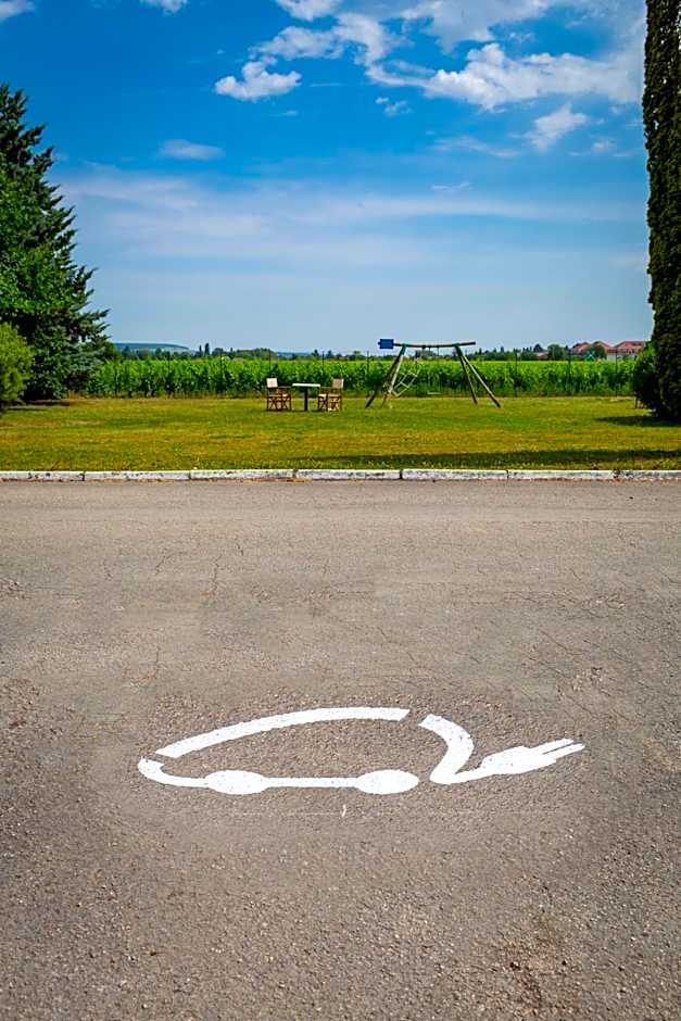 Kyriad Prestige Beaune le Panorama