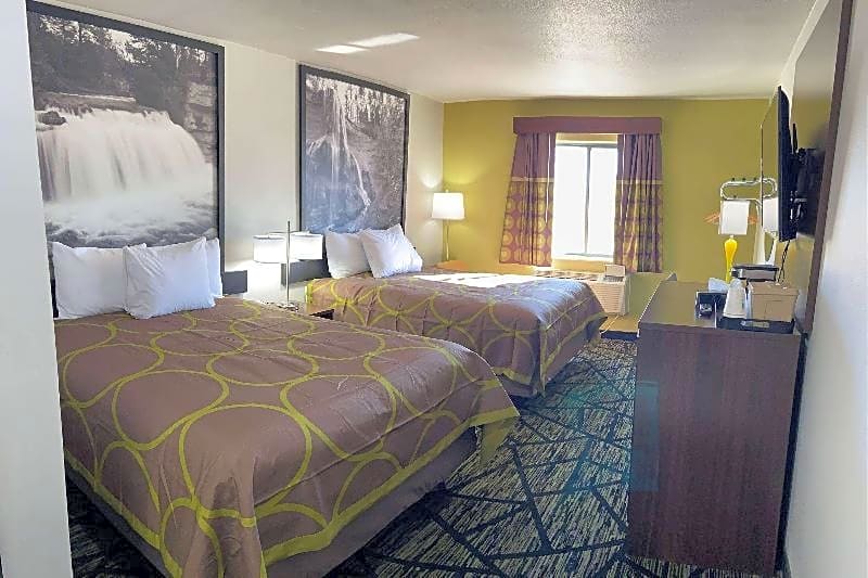 Super 8 by Wyndham York
