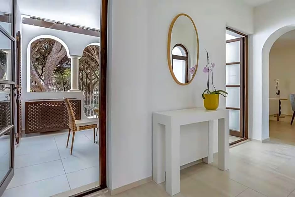 Pine Cliffs Village & Golf Suites