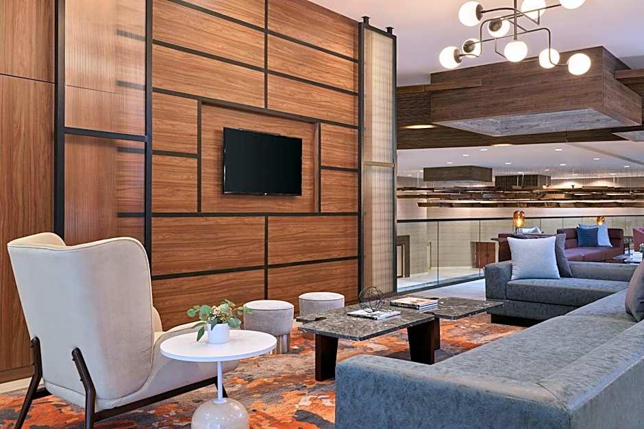 Delta Hotels by Marriott Denver Thornton