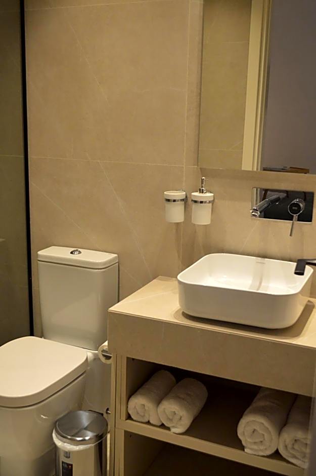 LEONDIANA Boutique Hotel