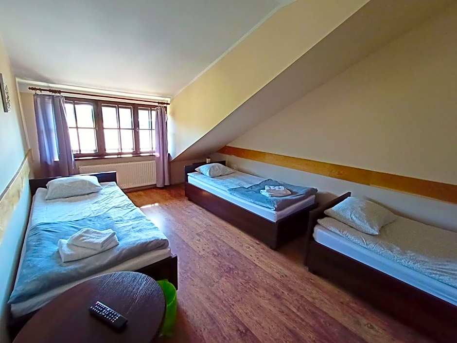 Oberża KNIEJÓWKA