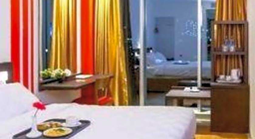 Redstar Hotel Jakarta