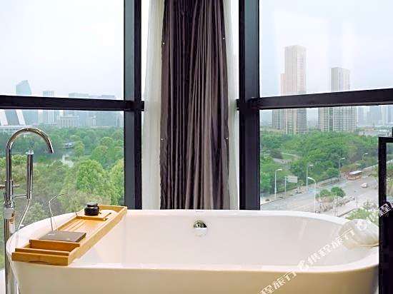 Mochi Boutique Hotel