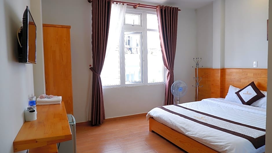 Quang Minh Dalat Hotel