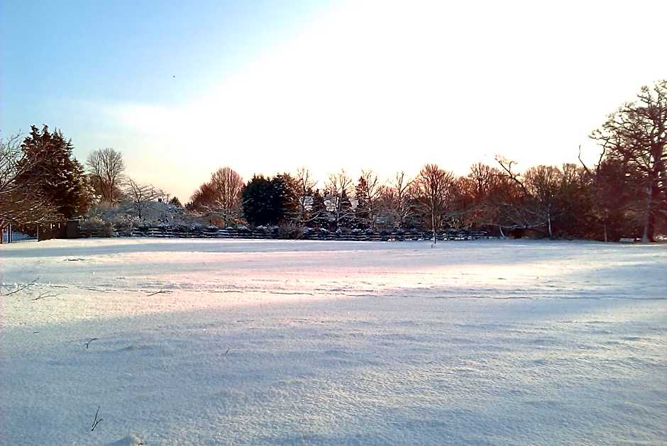 Grovefield House Hotel By Uno