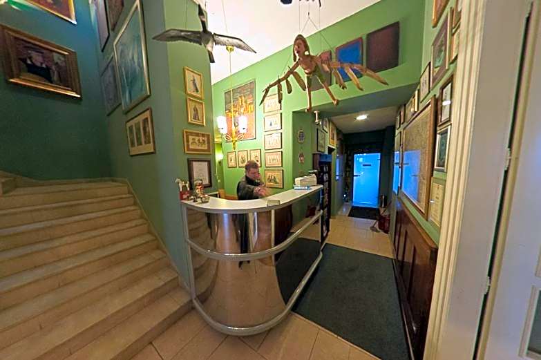 Hotel Alef