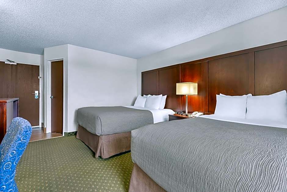 Quality Inn & Suites Clackamas - Portland