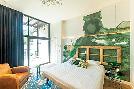 Deluxe Double Room with Terrace