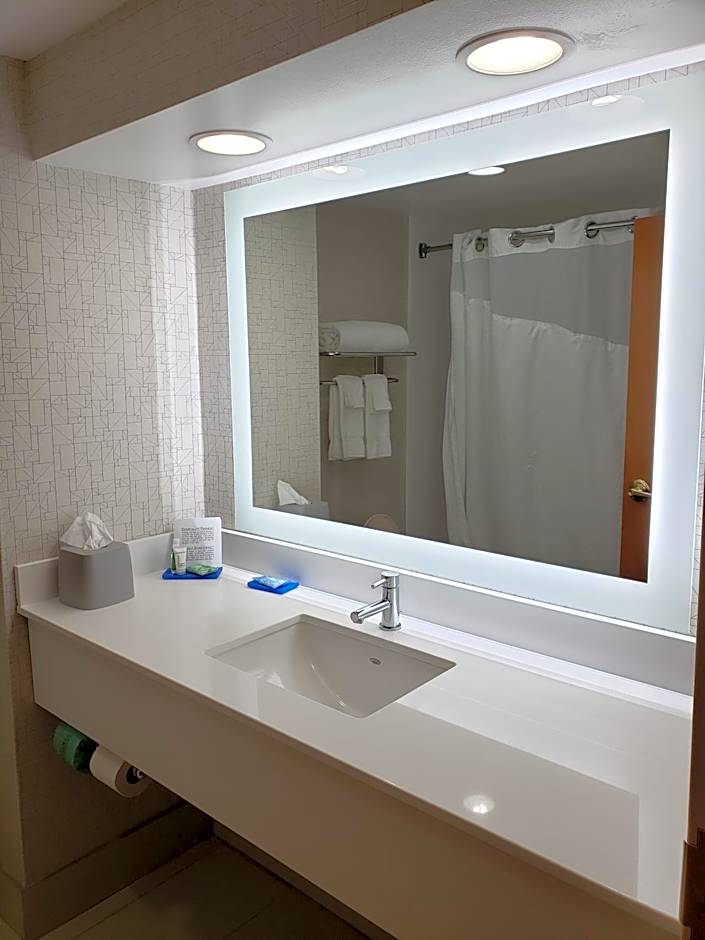 Holiday Inn Express Edgewood-I-95 Hotel By IHG