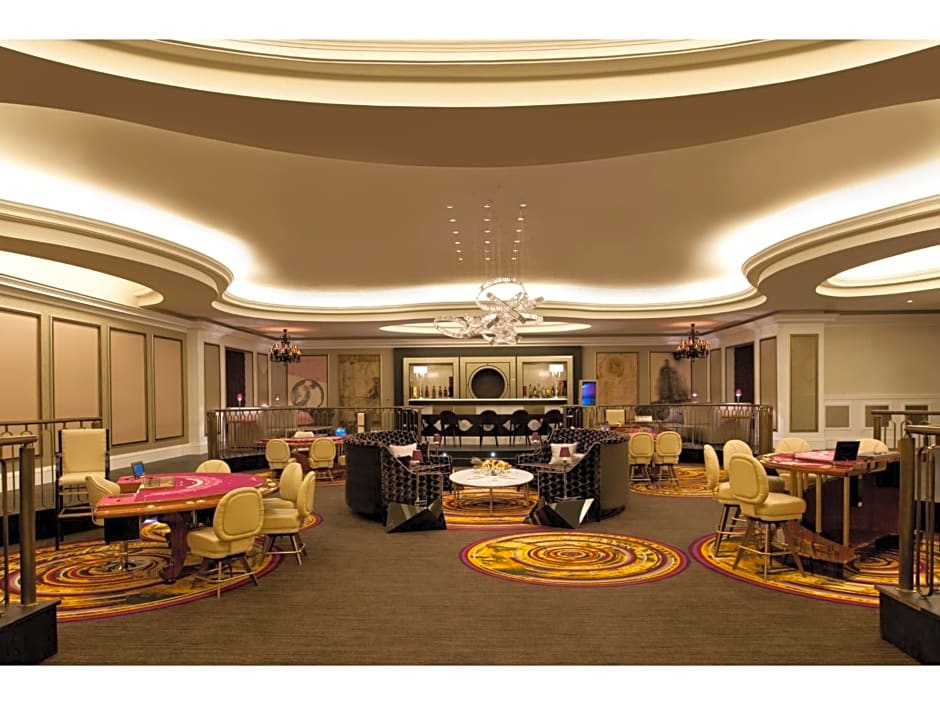 Kaya Artemis Resort & Casino