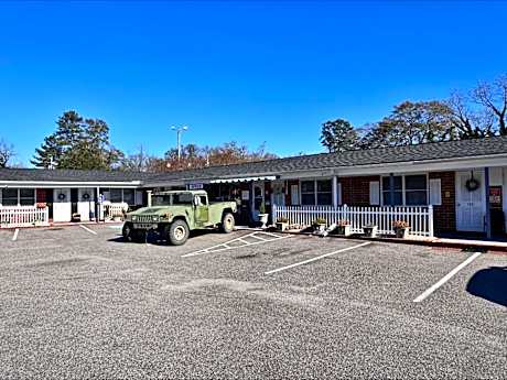 Chesterfield Hotel by OYO Hwy 9