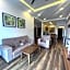 High Level Floor -- The Retreat Mountain & Sunrise view, Hilltop Hotel Apartment in Cameron Highlands