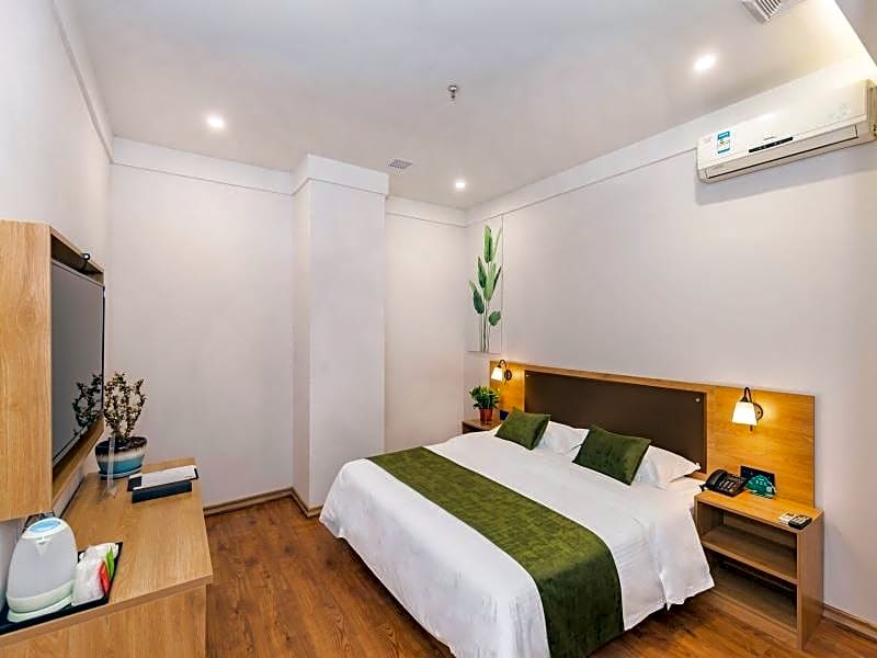 Greentree INN Dalian Airport NEW District Xinzhaiz