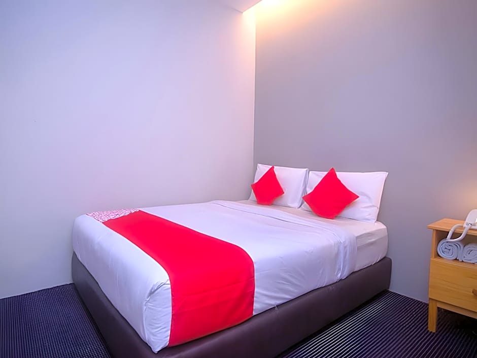 Hotel O Hills Residence