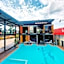 Retro Box Hotel