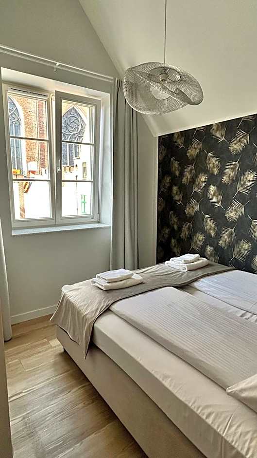 Baltic Gdańsk OLD TOWN by St Mary s Church