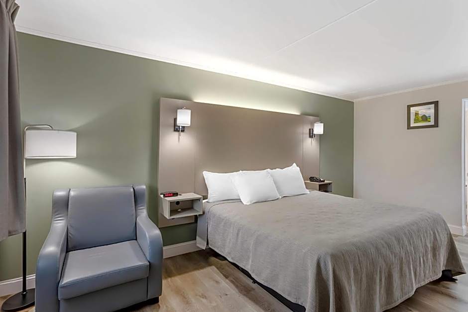 Quality Inn Smoketown - Lancaster Area